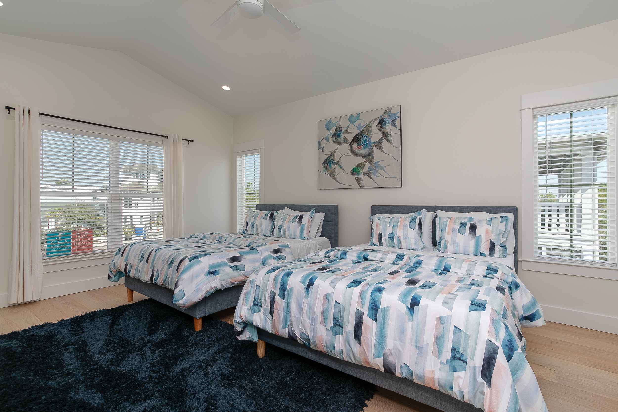 Bedroom 4: Two Queen Beds