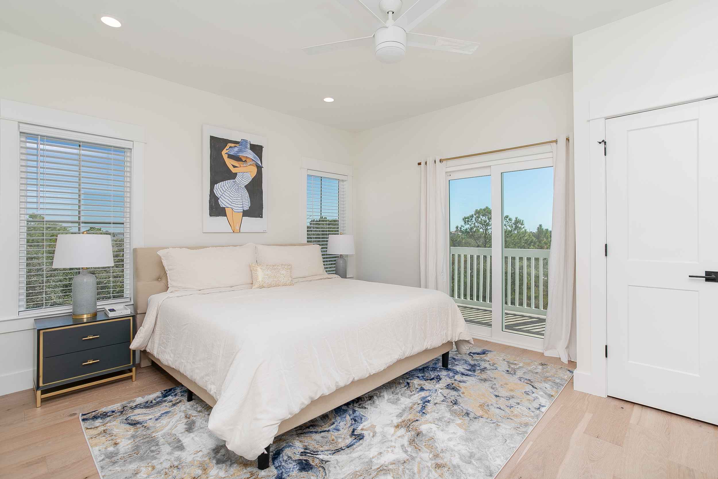 Bedroom 2: King Bed (Ensuite)
