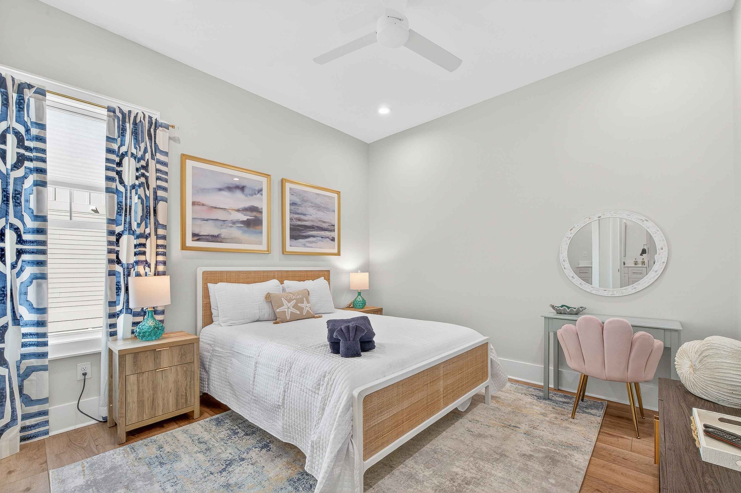 Bedroom 1 : Queen Ensuite