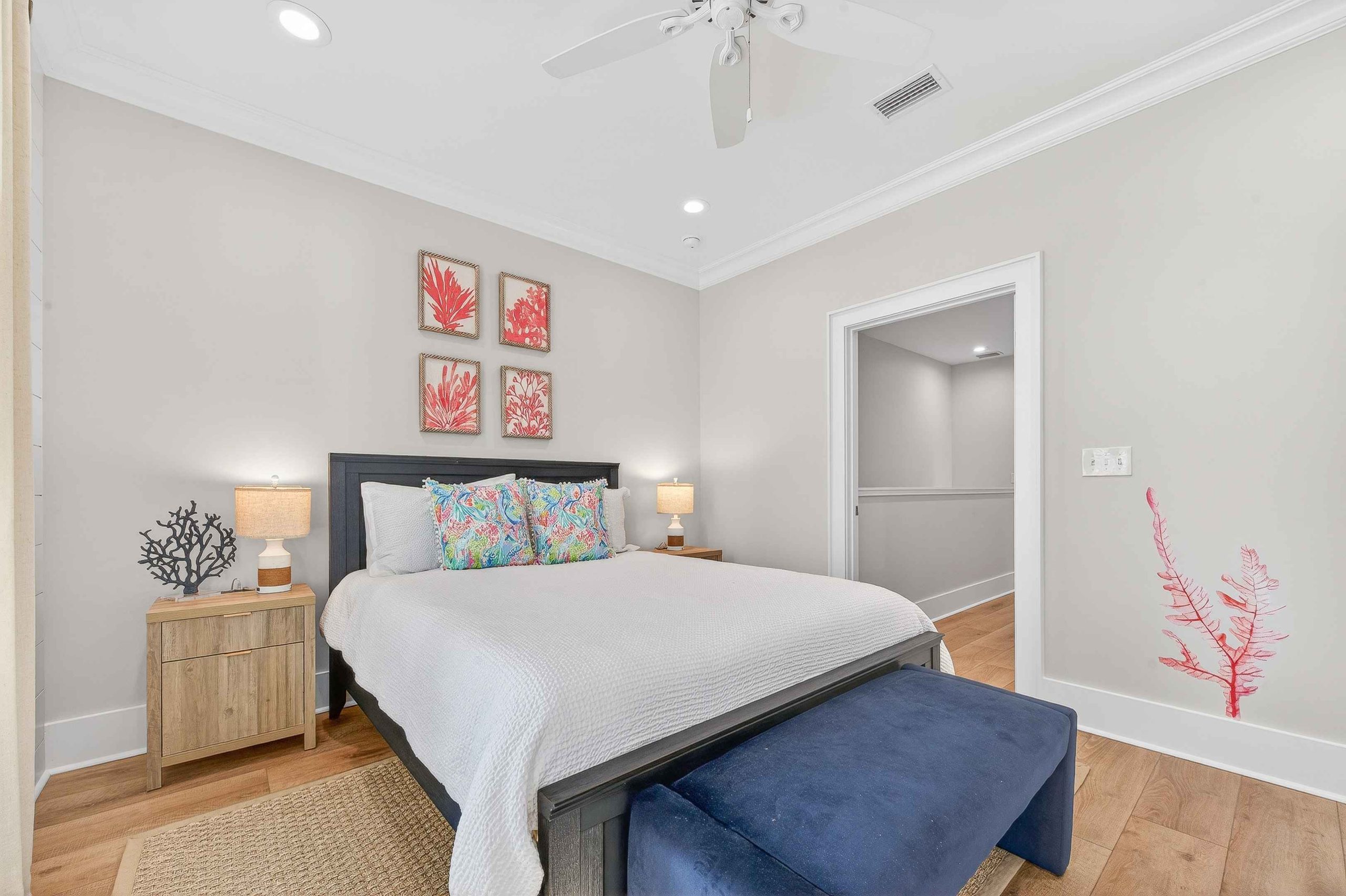 Bedroom 3 : Queen Ensuite