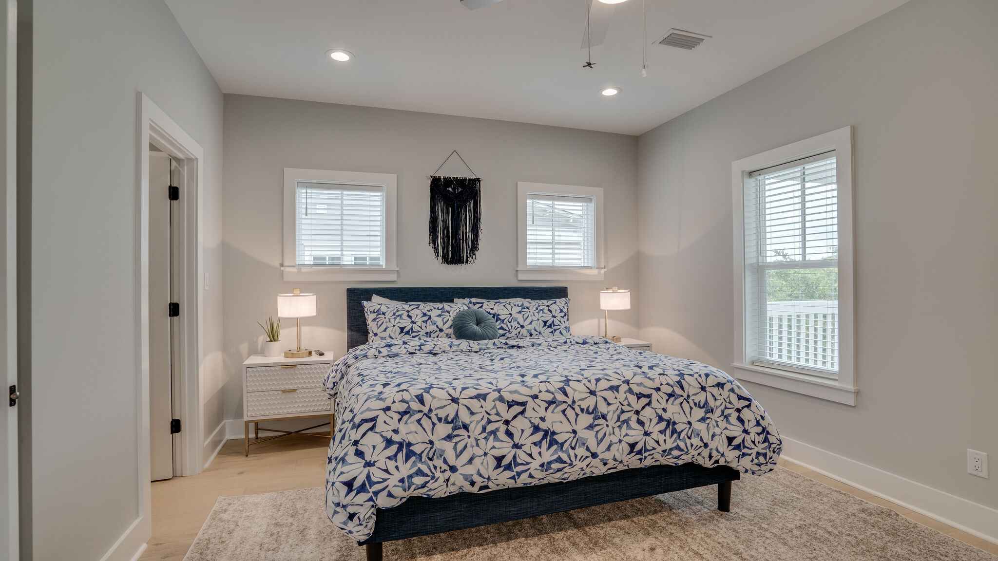 Bedroom 2: King Bed (Ensuite)